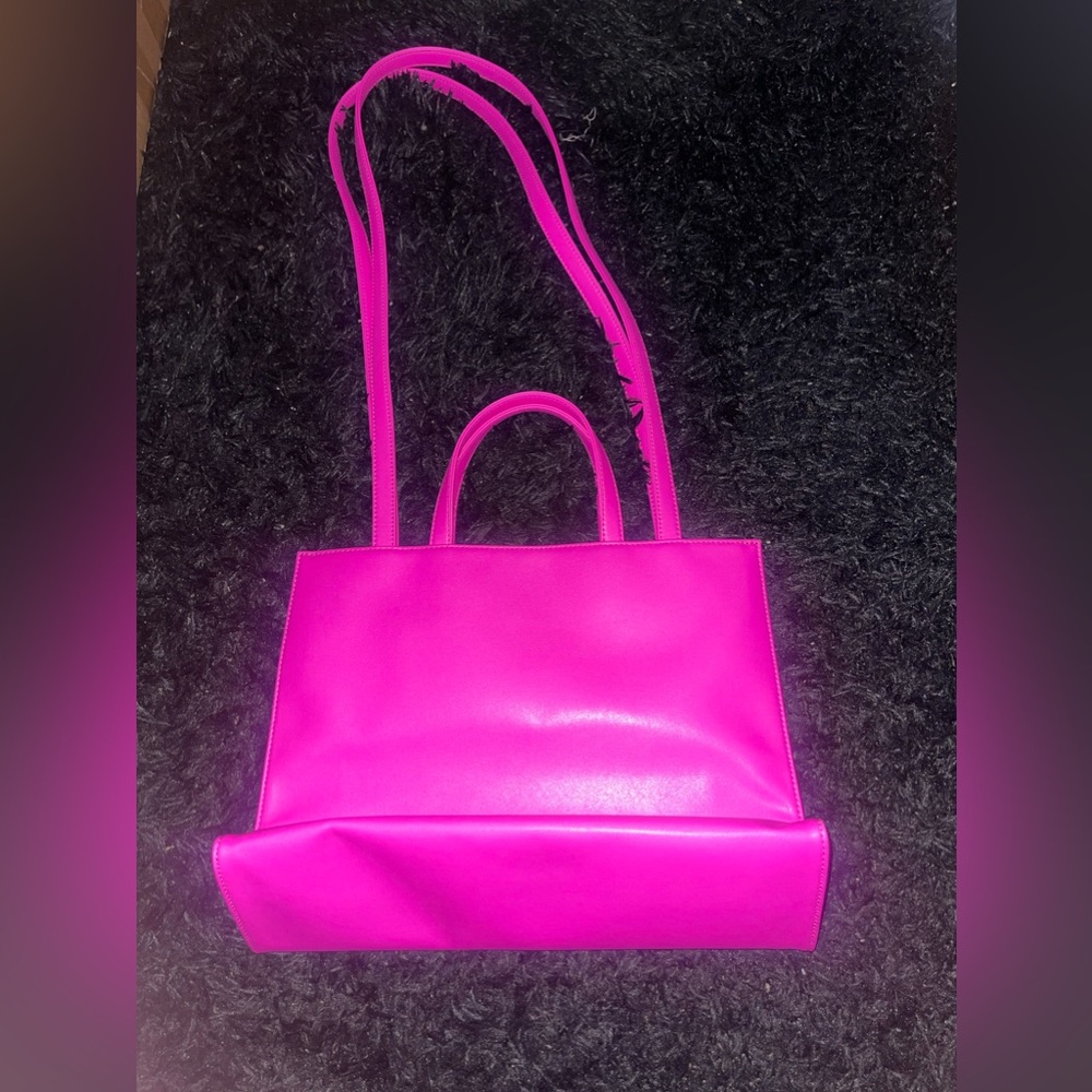 Brand New Medium Azalea Telfar Bag